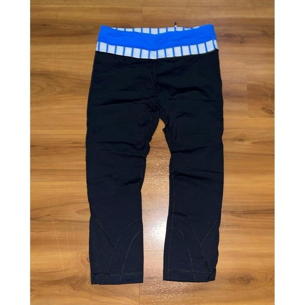 NWOT Lululemon Athletica Inspire Crop 2 Workout Athletic Yoga Leggings - Picture 1 of 6
